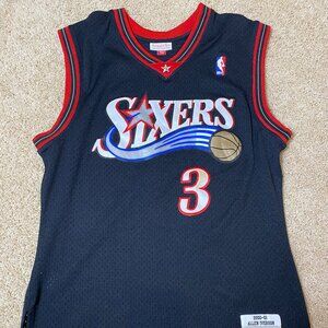 Allen Iverson Philadelphia 76ers Basketball Jersey M retro vintage